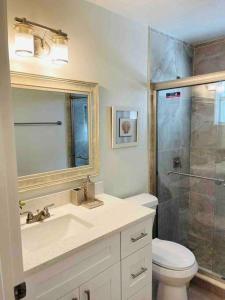 Luxury • Modern • CLOSE2DISNEY • 3bed • 2bath