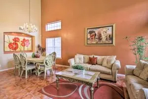 El Paso Retreat with Pool 11 Mi to Downtown! - Montoya