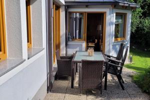 Wohnung mit Garten, Sauna und Infrarotkabine