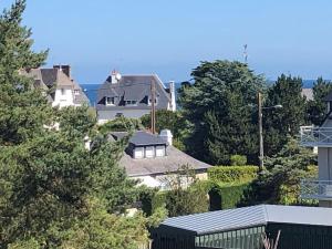 Sables dOr, studio 31, équipé, à 300m de la plage