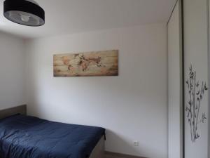 Appartements T3 Savines le lac - 2 chambres et terrasse avec vue imprenable sur les montagnes ! : photos des chambres