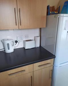 Full Address of the property 8 FOXTAIL HOUSE TAYLOR CLOSE HOUNSLOW TW3 4BZ