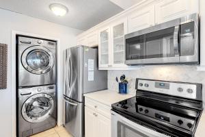 Tivoli by the Sea #5235