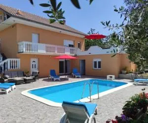 Vila Danica - Poličnik