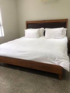 1 The Eighteenth, Prince’s Grant Golf Estate