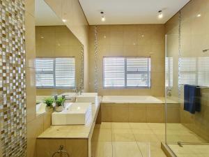 Kite, Wind, Waves Beach Villa