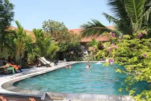 Hang Mua Ecolodge Garden - Xuân Sơn