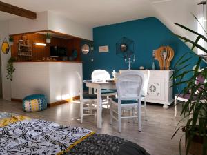 Appartements La Roseraie loft 3 etoiles, authentique et lumineux, au pied des Pyrenees : photos des chambres
