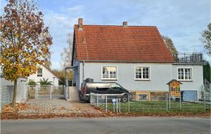 Awesome Home In Karlsburg-lhmannsdorf With 3 Bedrooms And Wifi