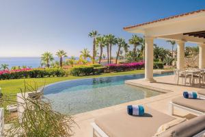 Stunning 6bd Villa in Palmilla! Fully Staffed w Chauffeur and Yacht included!