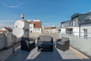 Große Terrasse, Klimaanlage und U-Bahn Nähe