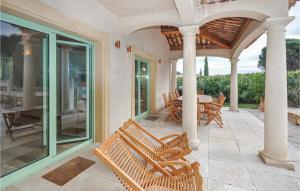 Gorgeous Home In Saint Raphael