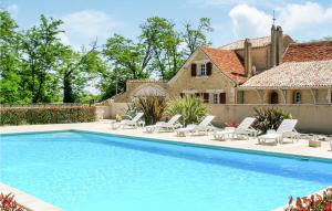 Maisons de vacances Amazing home in Gardonne with 3 Bedrooms, WiFi and Outdoor swimming pool : photos des chambres