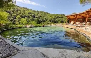 Stunning Home In Uchaux - Rochegude-Drome