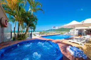 Ocean Views at Whitsunday Terraces Resort - Cannon Valley