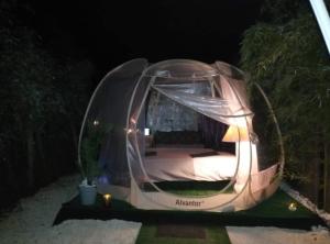 Tentes de luxe CABANE, BUNGALOW, BULLE ET SPA LE REFUGE ZEN ET BIEN ETRE : photos des chambres