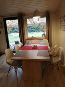 Basiówka nad jeziorem