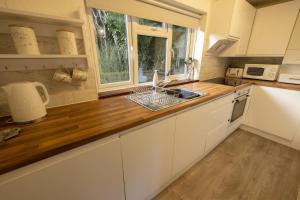 The Cottage On the Common