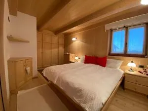 Cozy Mountain Chalet