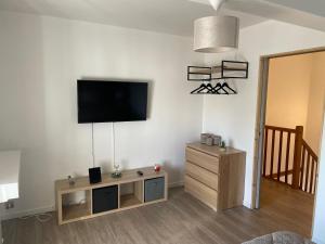 Appartements Superbe maison Tout Confort Parking Netflix : Appartement 1 Chambre