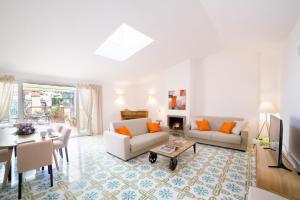 Vittoria Terrace Penthouse at the Spanish Steps