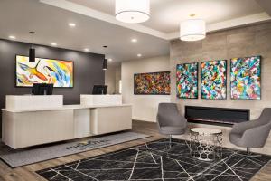 Microtel Inn & Suites Dorval QC
