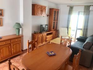 CONIL frente a la playa Carril De la Fuente