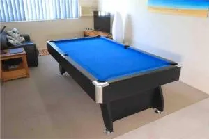 Contemporary House 2 min walk to water, pub, shops - Winda Woppa