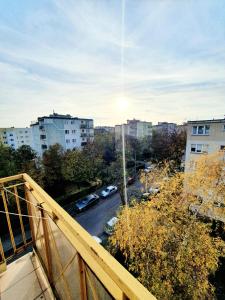 Positive Olive Apartment