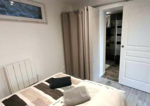 Gîte confortable village médiéval Sainte-Jalle Baronnies provençales