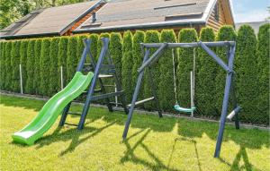 2 Bedroom Stunning Home In Wrzosowo