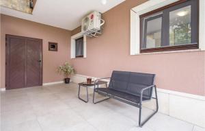 Lovely Apartment In Pobri With Wifi