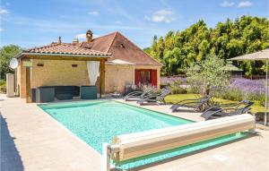 Maisons de vacances Nice home in St, Andre dAllas with 3 Bedrooms, WiFi and Outdoor swimming pool : photos des chambres