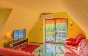 Lovely Home In Zierow Ot Eggerstorf