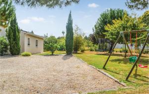 Nice Home In St-Michel-Lecluse-Le-