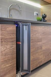 Beautiful Two-Bedroom Seaside Apartment in Premantura