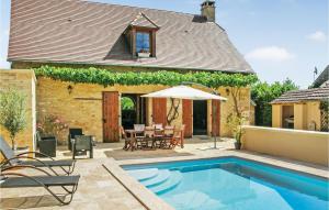 Maisons de vacances Beautiful Home In St Amand De Coly : photos des chambres