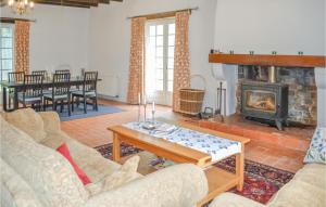 Maisons de vacances Stunning home in Bourg du bost with 3 Bedrooms, WiFi and Outdoor swimming pool : photos des chambres