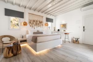 Superior Double Room room in Tagoo Studios