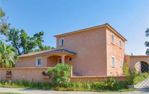 Maisons de vacances Beautiful Home In Moriani Plage With Outdoor Swimming Pool : photos des chambres