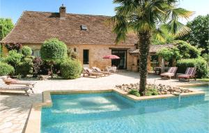 Maisons de vacances Nice home in Fleurac with 3 Bedrooms, Outdoor swimming pool and Swimming pool : photos des chambres