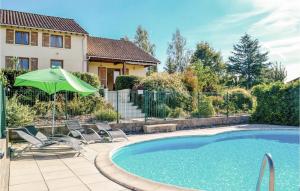 Awesome home in St, Saud Lacoussiere with 3 Bedrooms, WiFi and Outdoor swimming pool
