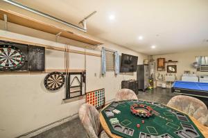 Game Room and Mtn Views Lake Havasu Escape!