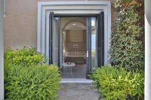 Amazing Ibiza Villa Can Icarus 6 Bedrooms Perched On A Cliff Overlooking The Beach Of Cala Moli San Jose