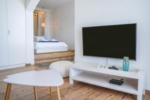 Poseidon Blue Gastronomy Hotel