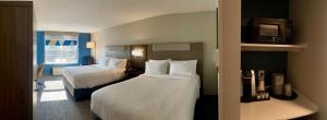 Standard Room with Two Queen Beds room in Country Inn & Suites by Radisson Marquette MI