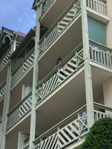 Appartements TERRASSES du GRAND HOTEL connexion WI-FI : photos des chambres