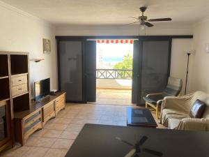 Apart Hotel 1 bed Apartment 14B2, Victoria Court 1, Los Cristianos, Tenerife