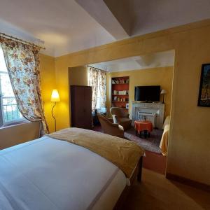 B&B / Chambres d'hotes La Cordeline : Chambre Double Deluxe avec Douche