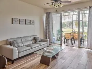 Free golf! Stay, Play, Work from luxury 2bdr plus den 1st floor villa in Lely golf resort - Naples Manor